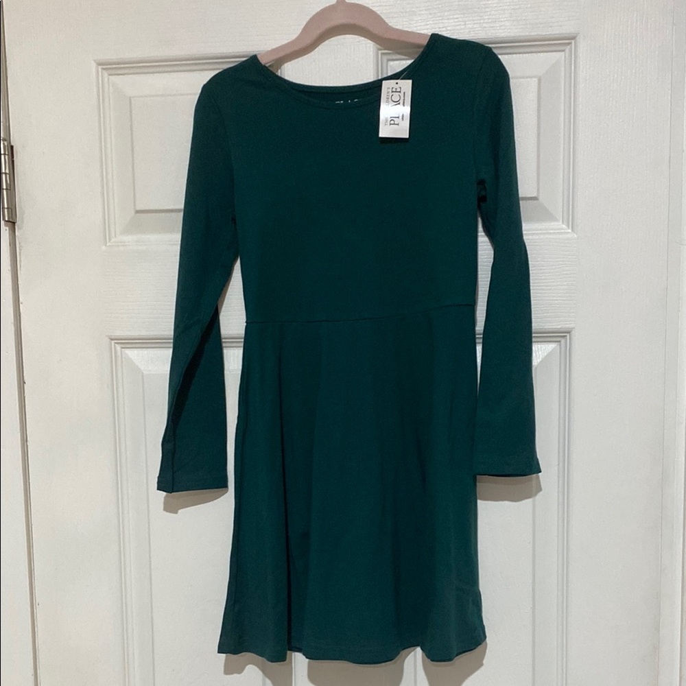 The Children’s Place Long Sleeve Green Dress Girls medium (7/8) Cotton/poly NWT